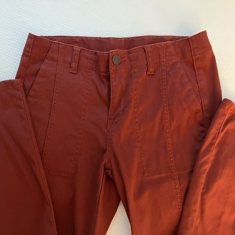 CAbi brick red pants Size 8